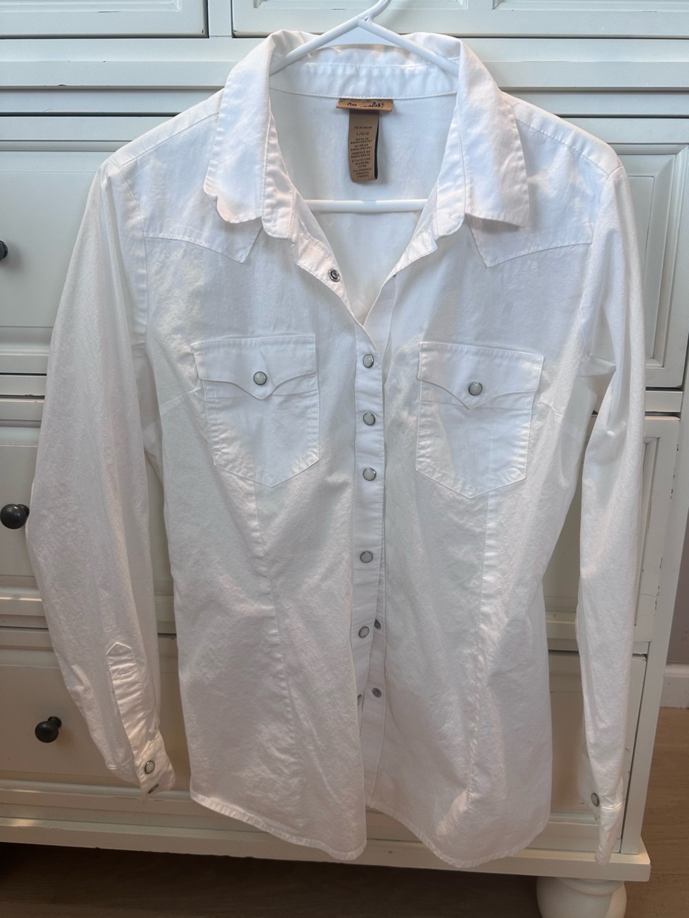 Wrangler Classic White Snap-Front Western Shirt